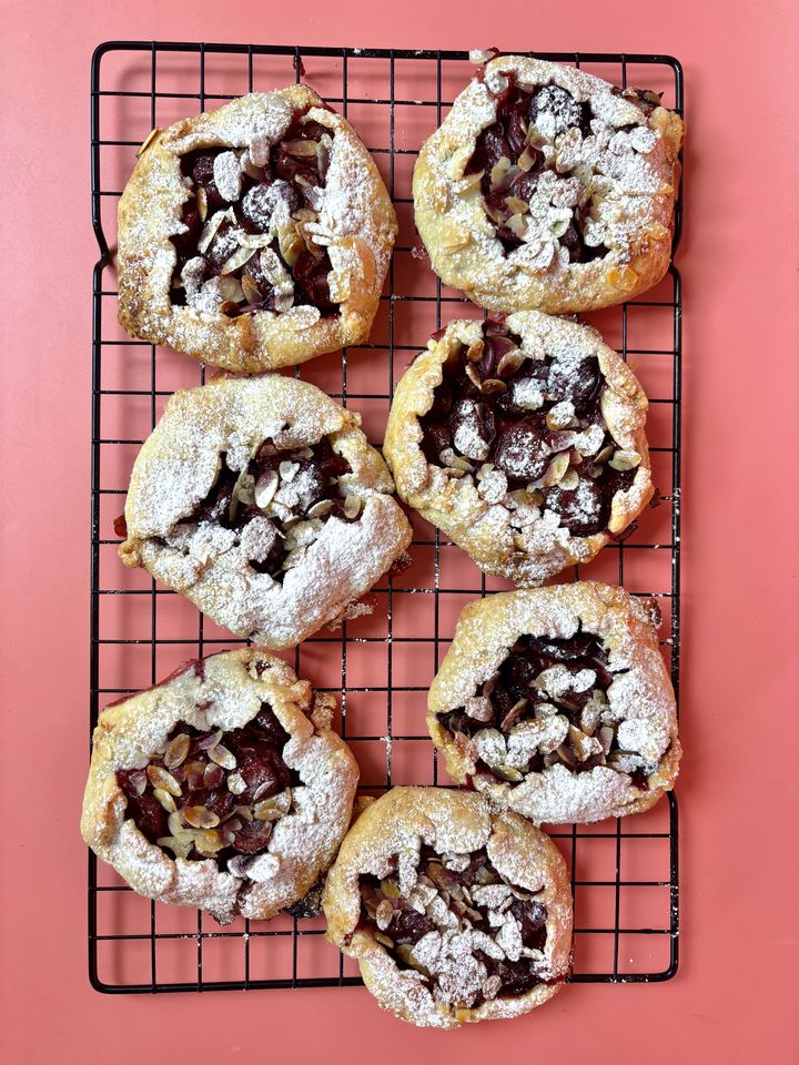 Mini galette z owocami